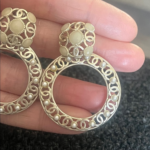 CHANEL Gold and Cream Filigree Earrings - Picture 13 of 15